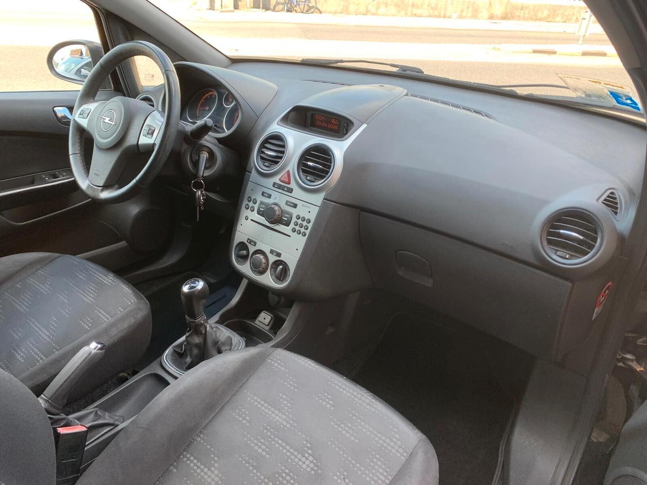 Opel Corsa 1.2 benz Catena Neopat. Unicoprop.