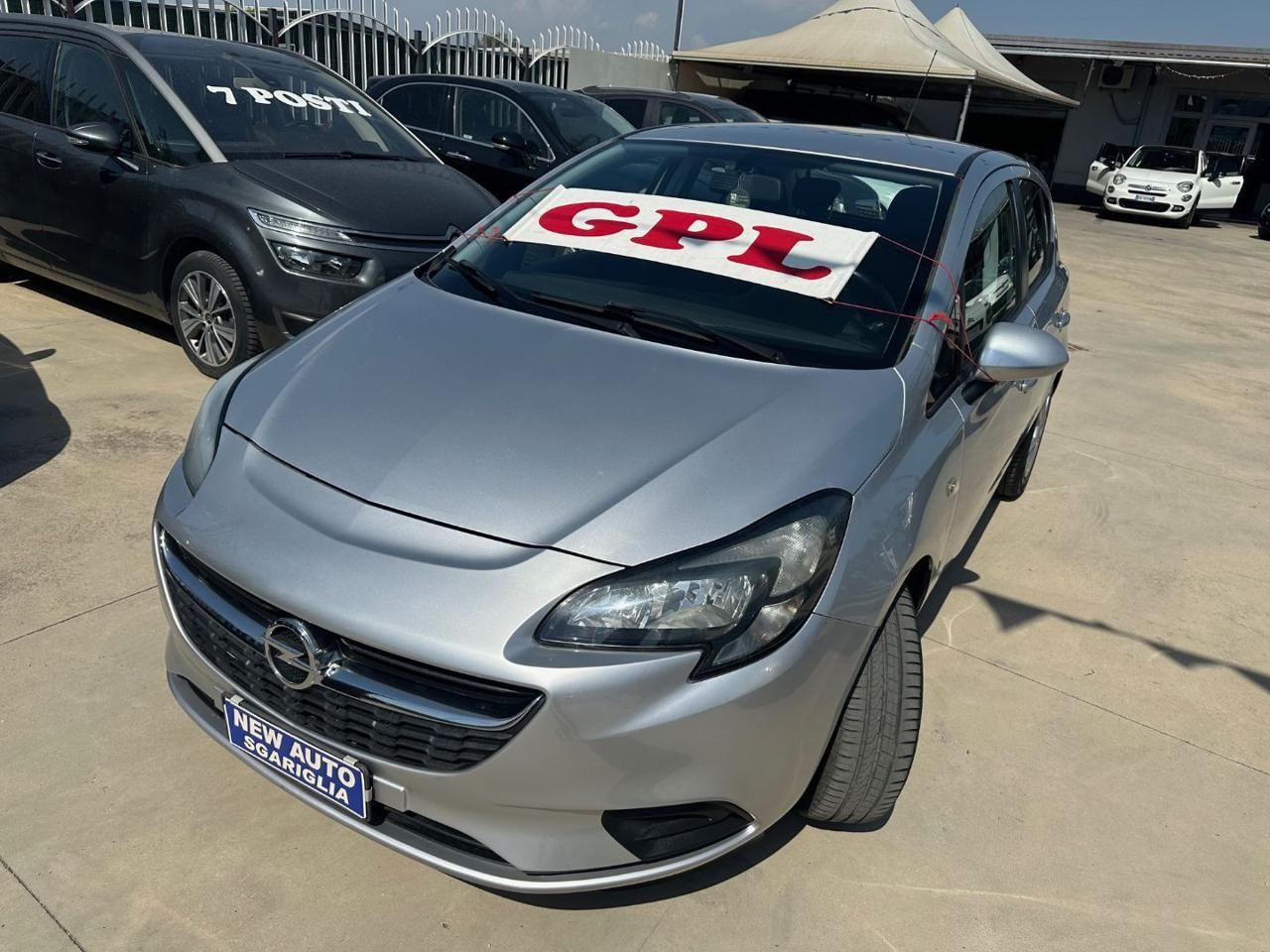 Opel Corsa 1.4 90CV 5 porte b-Color IMP.GPL
