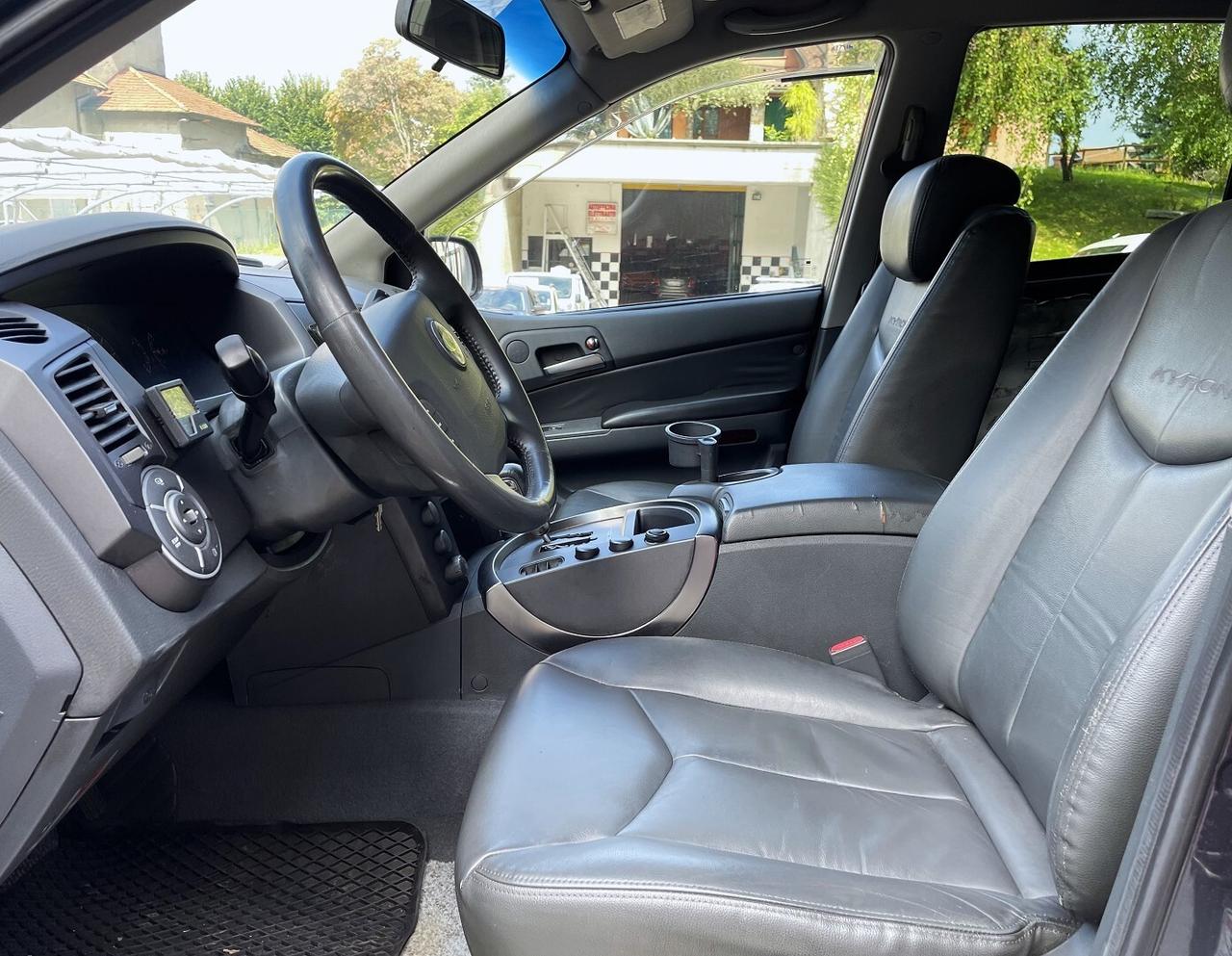 SSANGYONG KYRON 2.0 XDI AUTOMATIC 4X4 -