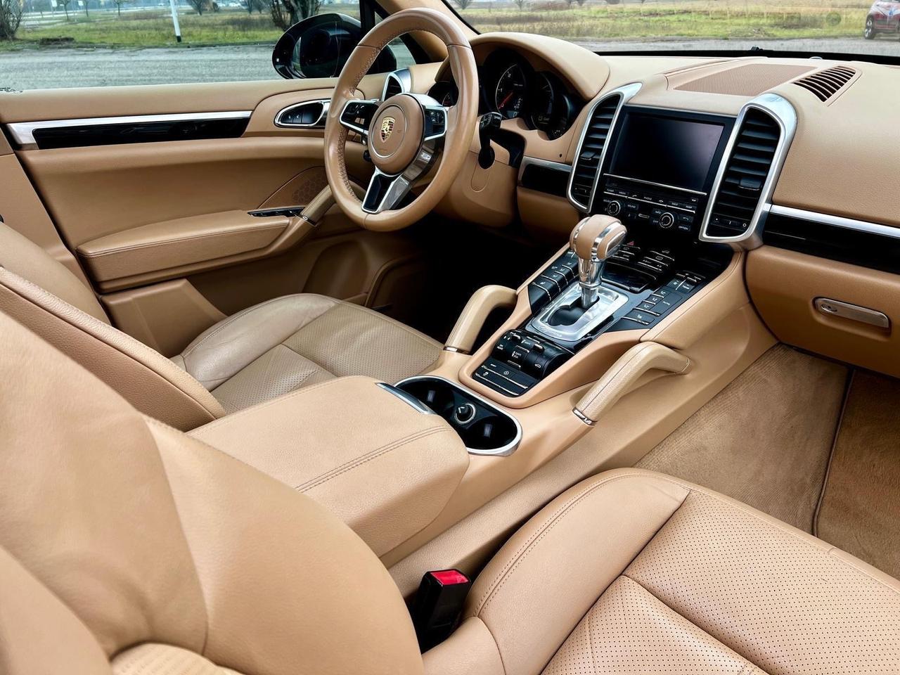 Porsche Cayenne 3.0 Diesel Platinum Edition