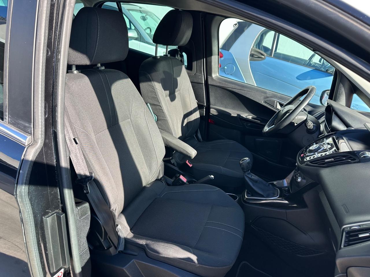 Ford B-Max 1.5 TDCi 75 CV Titanium