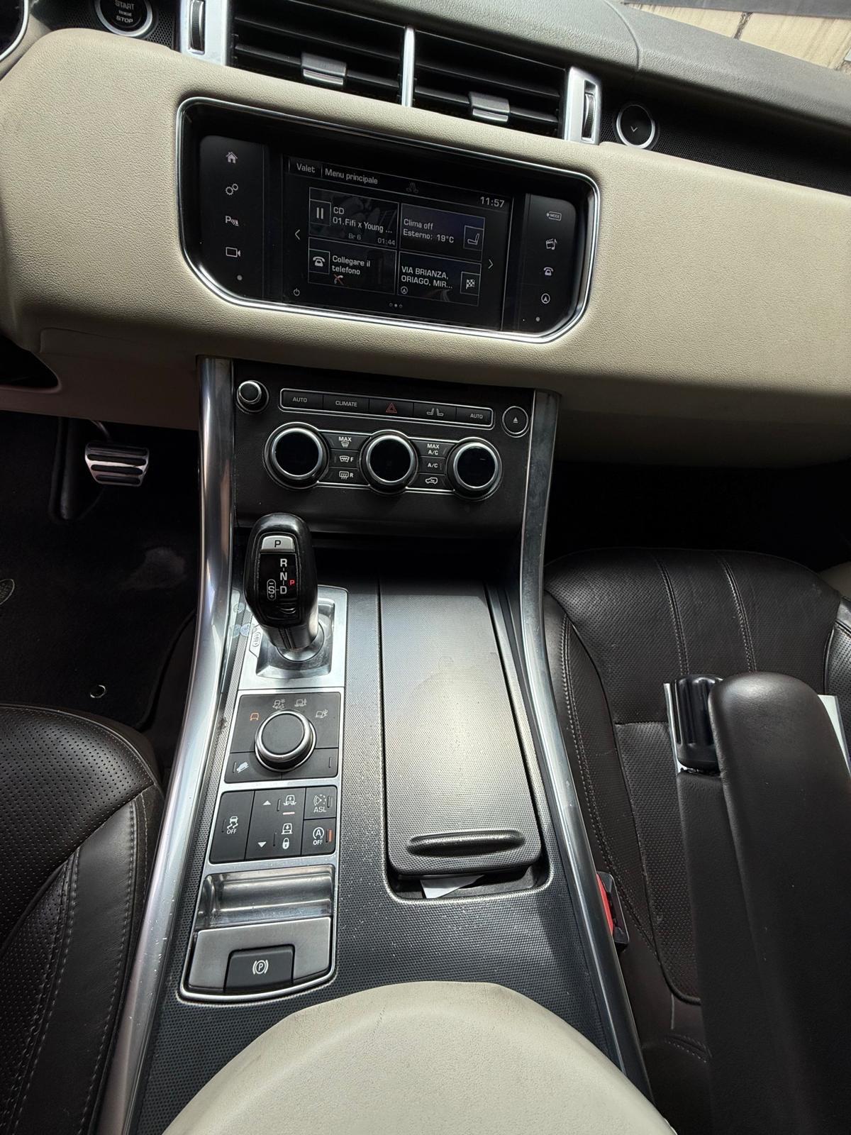 Land Rover Range Rover Sport Range Rover Sport 3.0 TDV6 HSE Dynamic