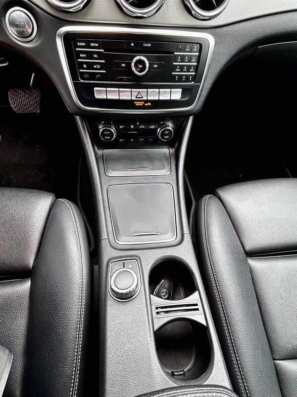 Mercedes Classe GLA Mercedes GLA200d Sport