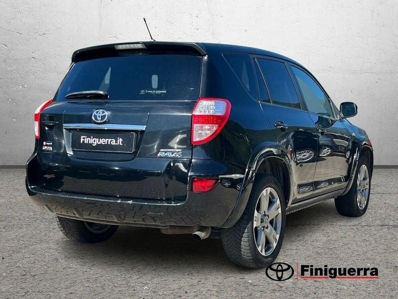 Toyota RAV4 RAV4 Crossover 2.2 D-4D 150 CV Executive