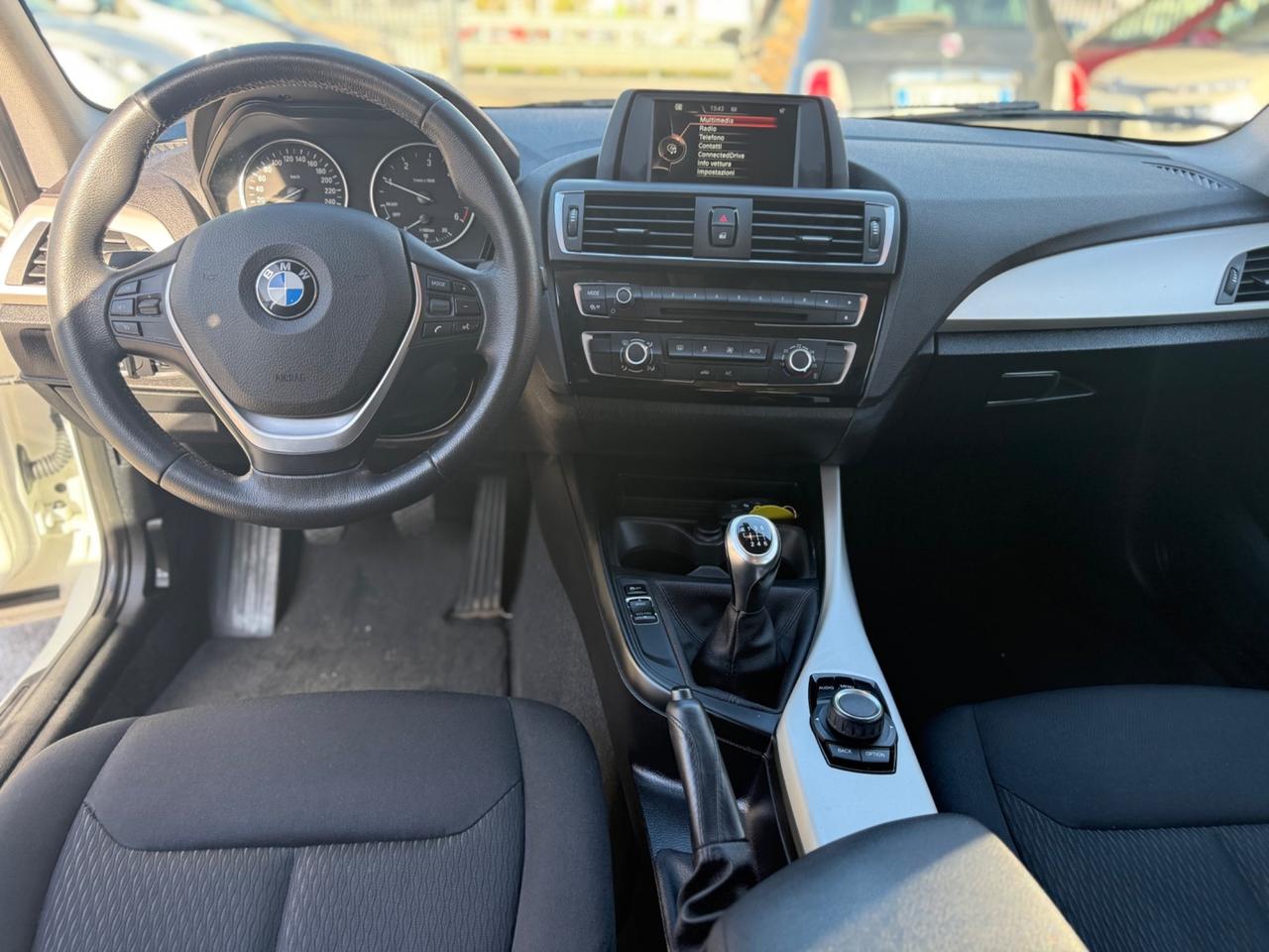 Bmw 116 116d 5p. Efficient Dynamics Urban