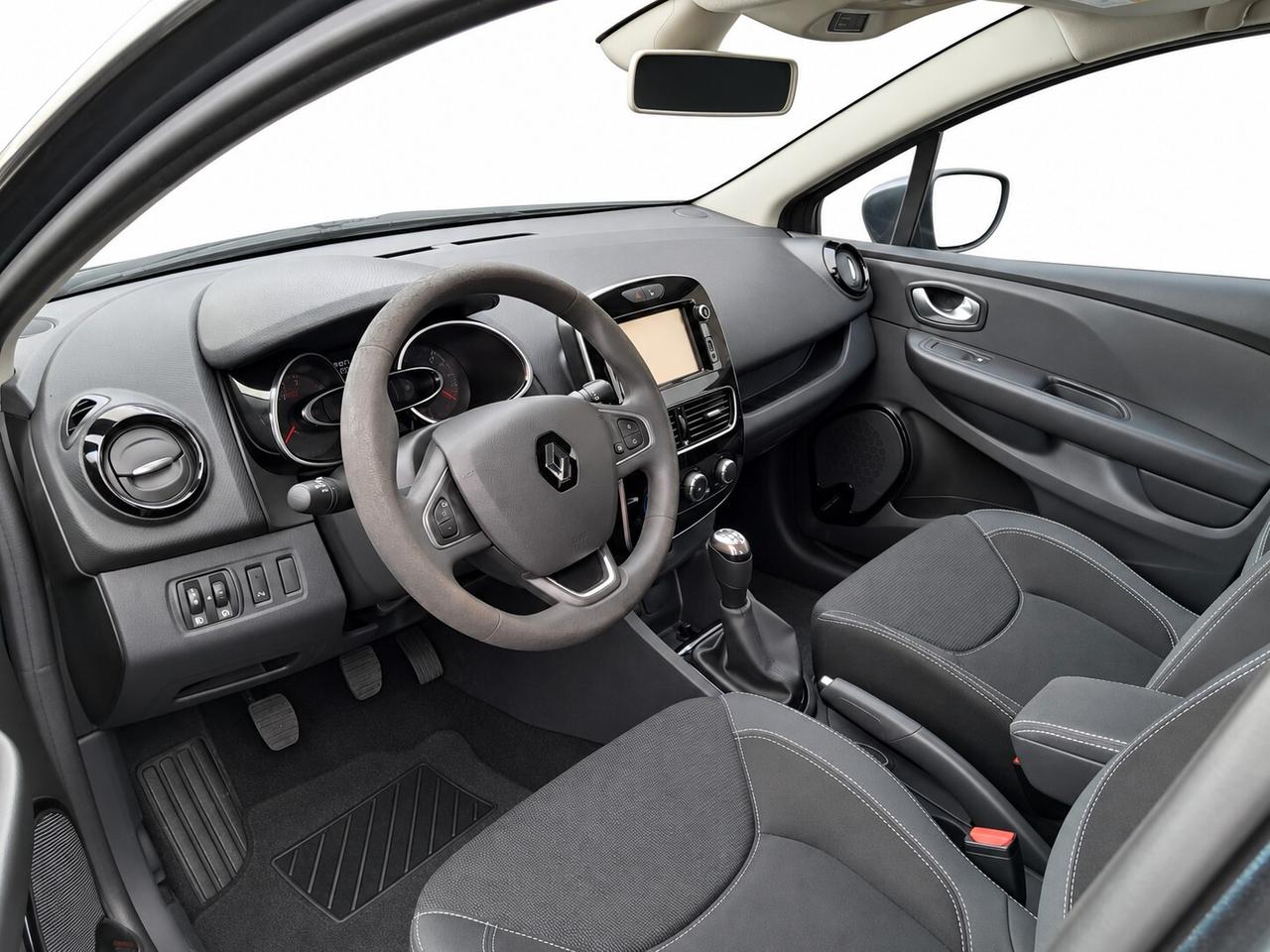 Renault Clio 1.2 75CV 5 porte Zen