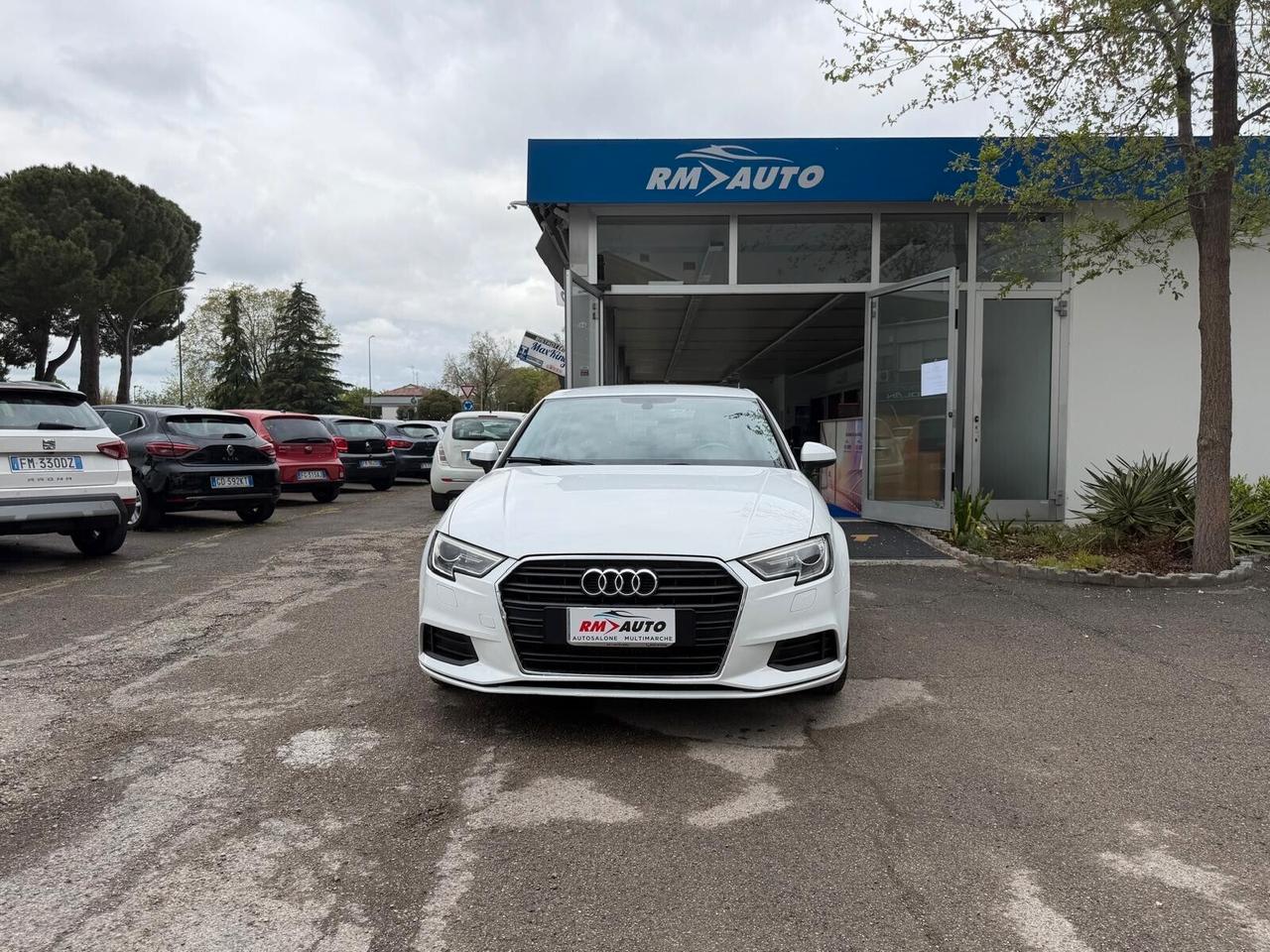 Audi A3 Sedan 30 TDI Admired