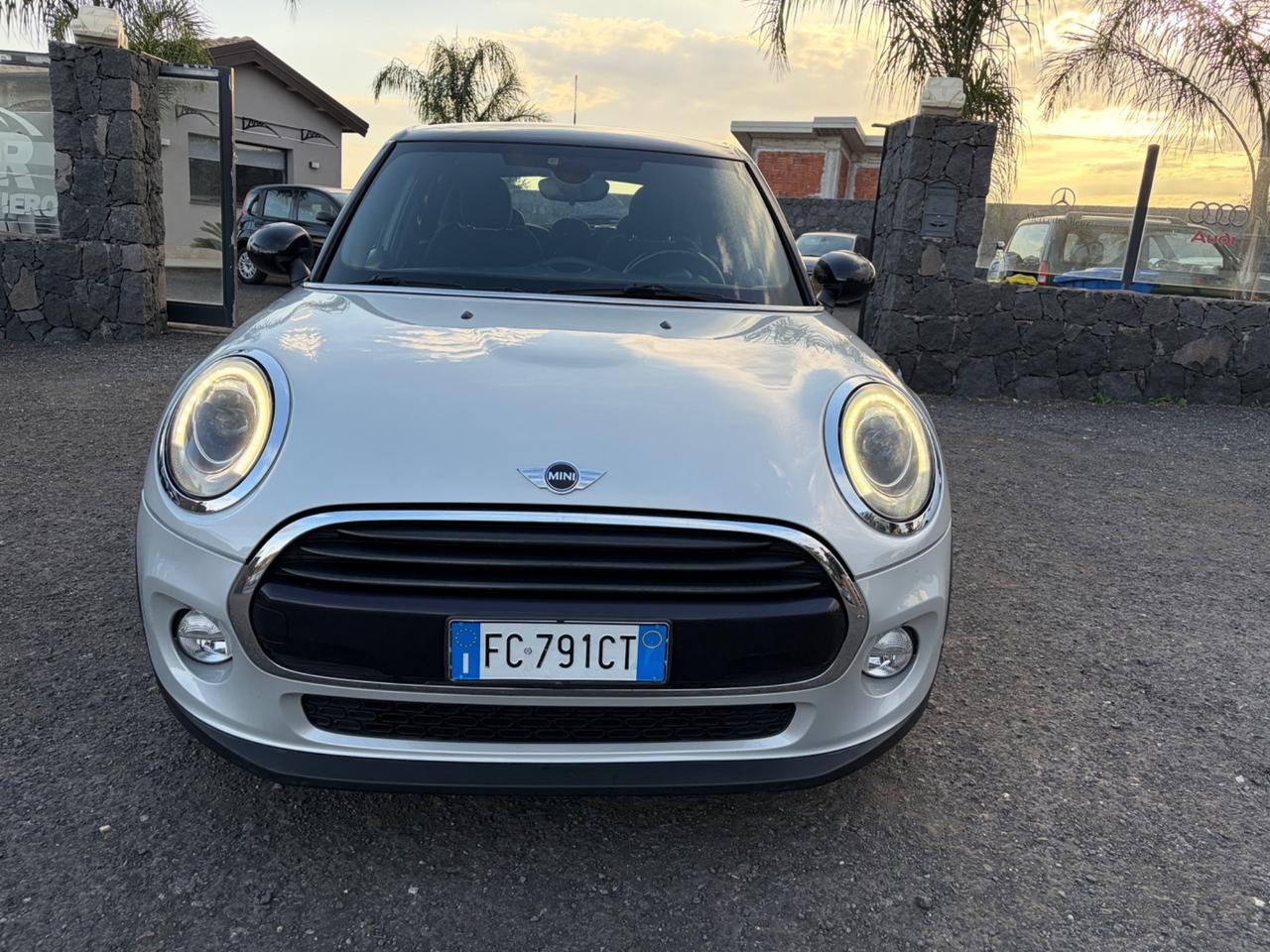 Mini 1.5 Cooper D Hype
