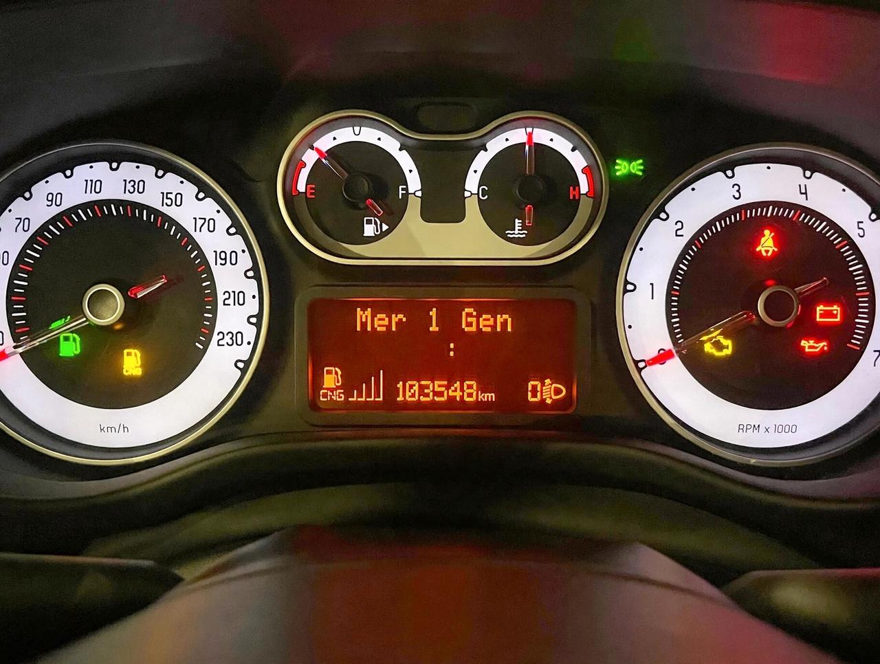 Fiat 500L 0.9 TwinAir Turbo Natural Power Lounge