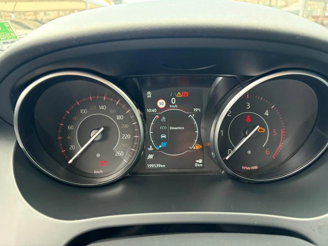 Jaguar E-Pace 2.0d i4 R-Dynamic S fwd 150cv my19