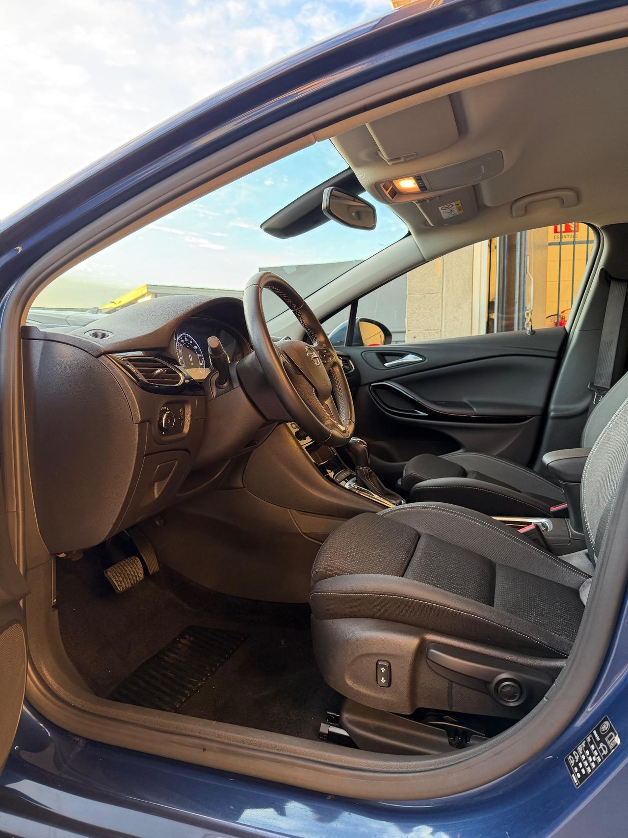 Opel Astra 1.5 CDTI 122 CV S&S AT9 Sports Tourer Business Eleg.