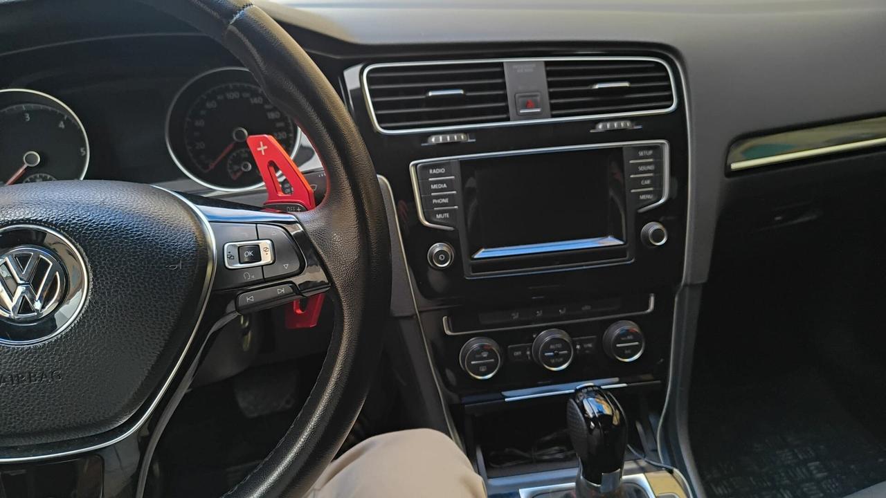 Volkswagen Golf 1.6 TDI DSG 5p. Highline BlueMotion Technology