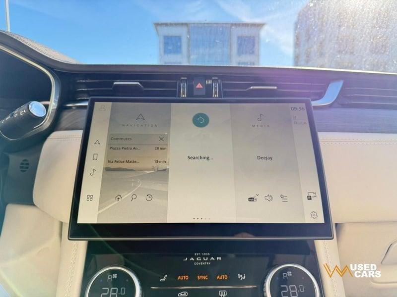 Jaguar F-Pace F-Pace D 200 MHEV R-Dynamic SE aut