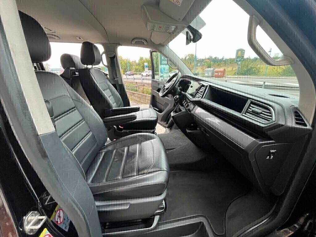 Volkswagen Multivan 2.0TDI T6.1 Highline 150cv dsg 7p Promo