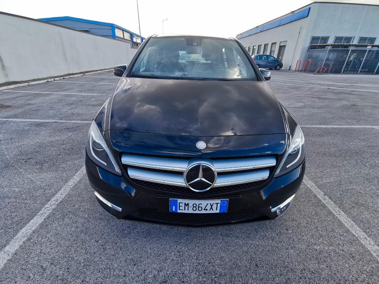Mercedes-benz B 180 BlueEFFICIENCY Prem. TETTO/NAVIG