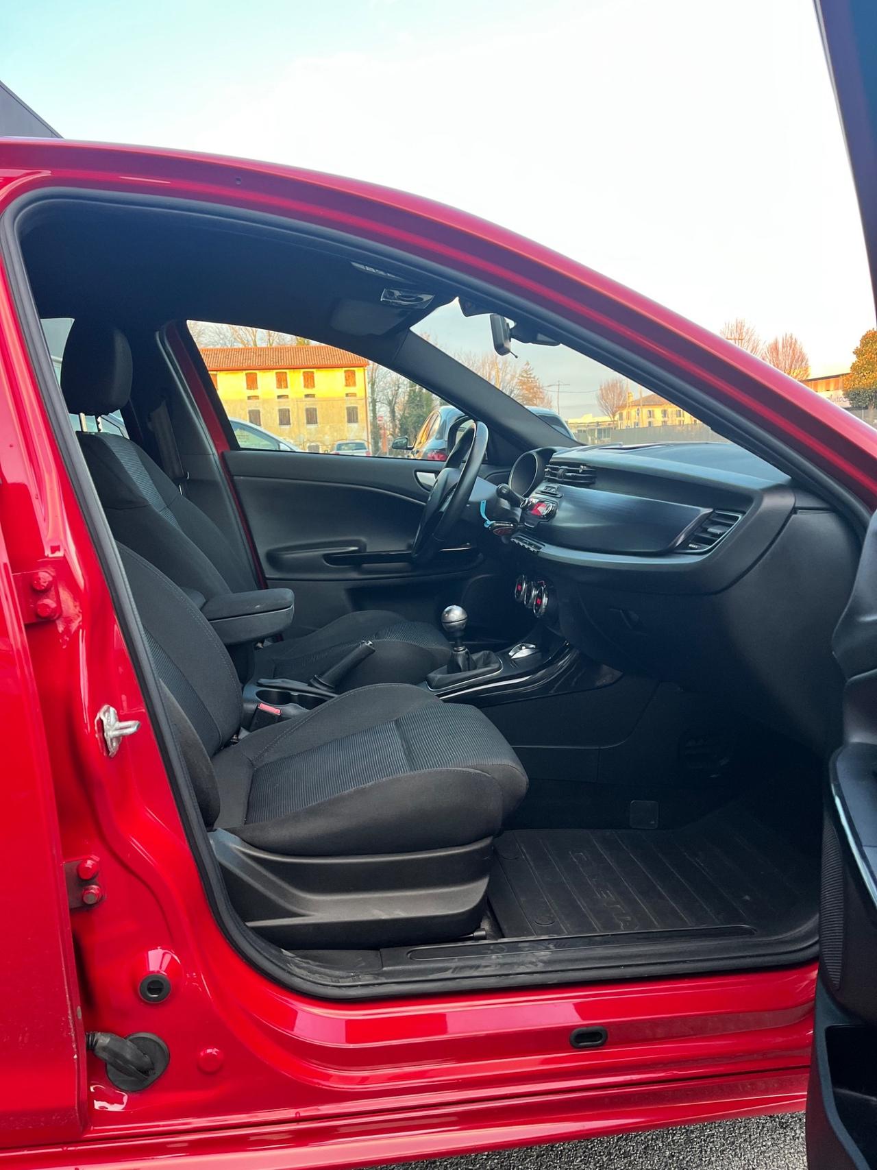 Alfa Romeo Giulietta 1.6 JTDm