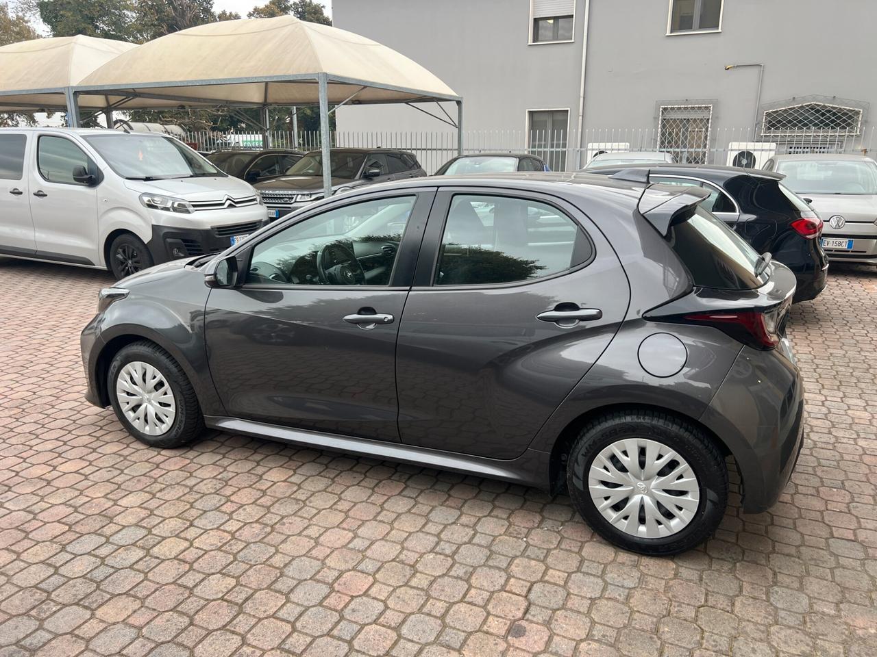Toyota Yaris 1.5 Hybrid 5 porte Active