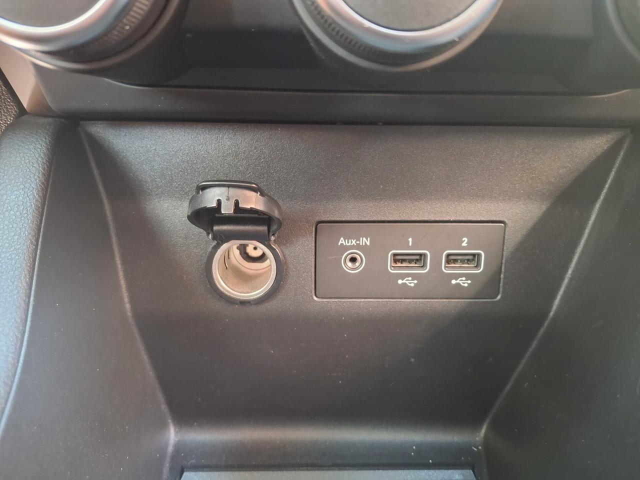 Renault Clio TCe 100 CV GPL 5 porte - UNIPRO