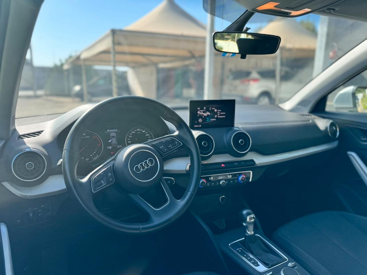 Audi Q2 30 TDI S tronic Business