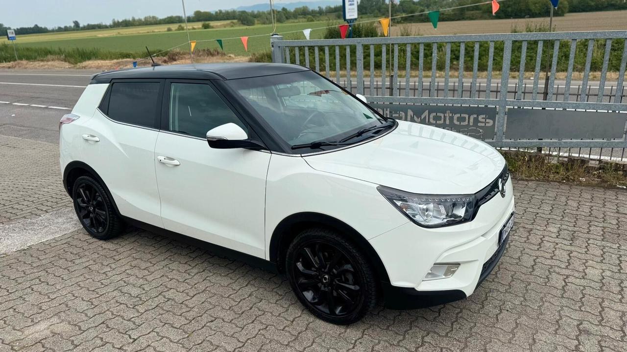 Ssangyong Tivoli 1.6d 2016 AUTOMATICA NEOP.