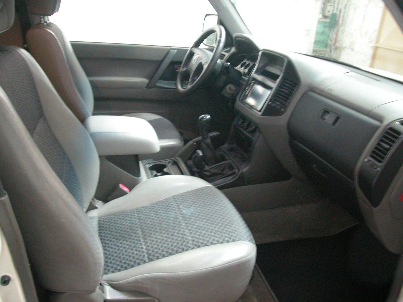 Mitsubishi Pajero 2.5 TDI 3p. GLS1