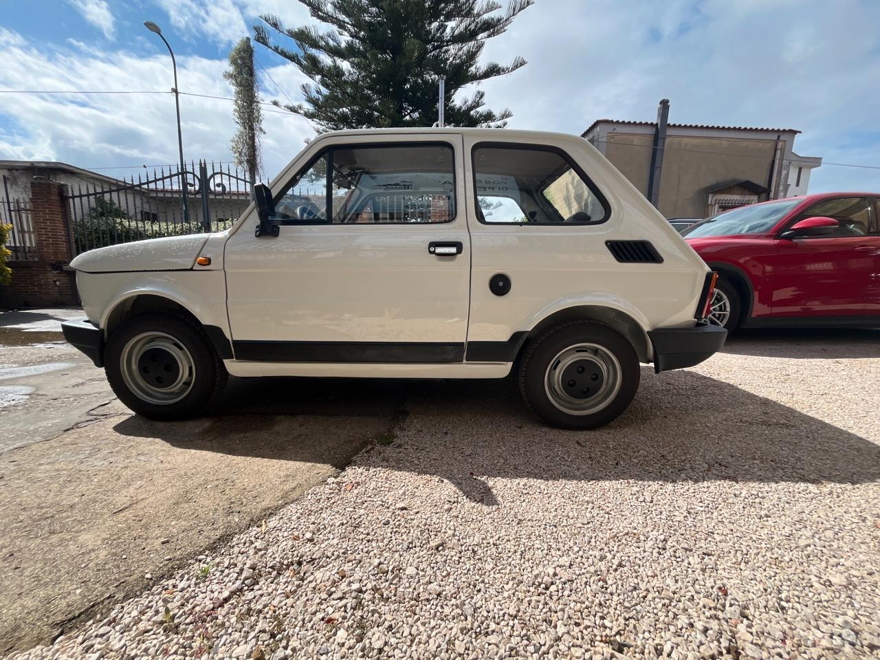 FIAT 126 versione FSM 1987 appena restaurata