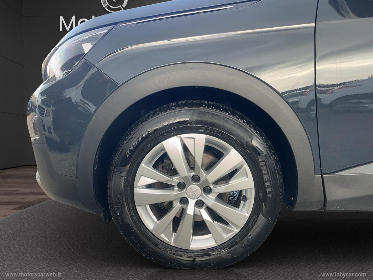 PEUGEOT 3008 BlueHDi 130 S&S EAT8 Business
