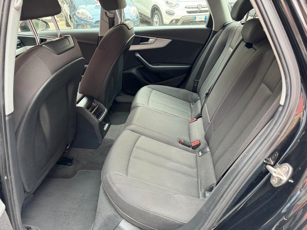 Audi A4 Avant 2.0 TDI 150 CV Business