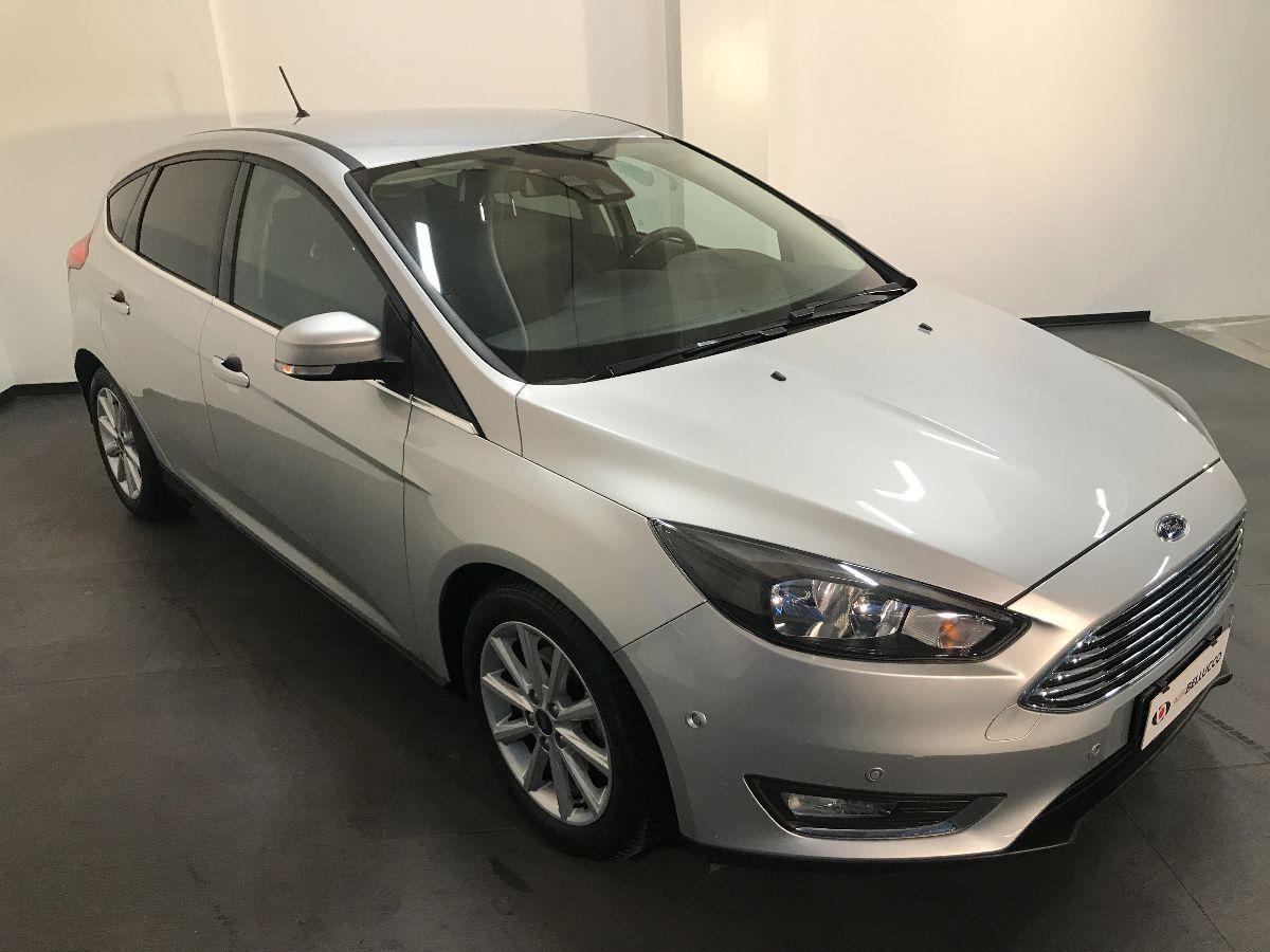 FORD Focus 1.5 TDCi 120 CV Titanium