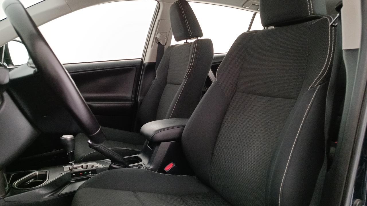 TOYOTA Rav4 2.5 vvt-i h Style 2wd e-cvt my17