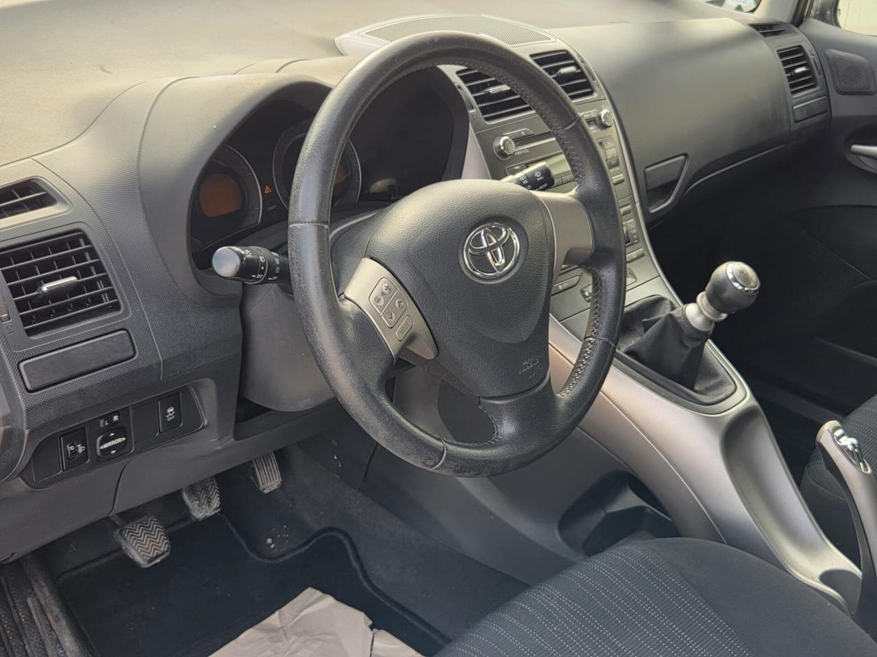 Toyota Auris 2.0TDI D-4D SOL -SOLI KM65.000-