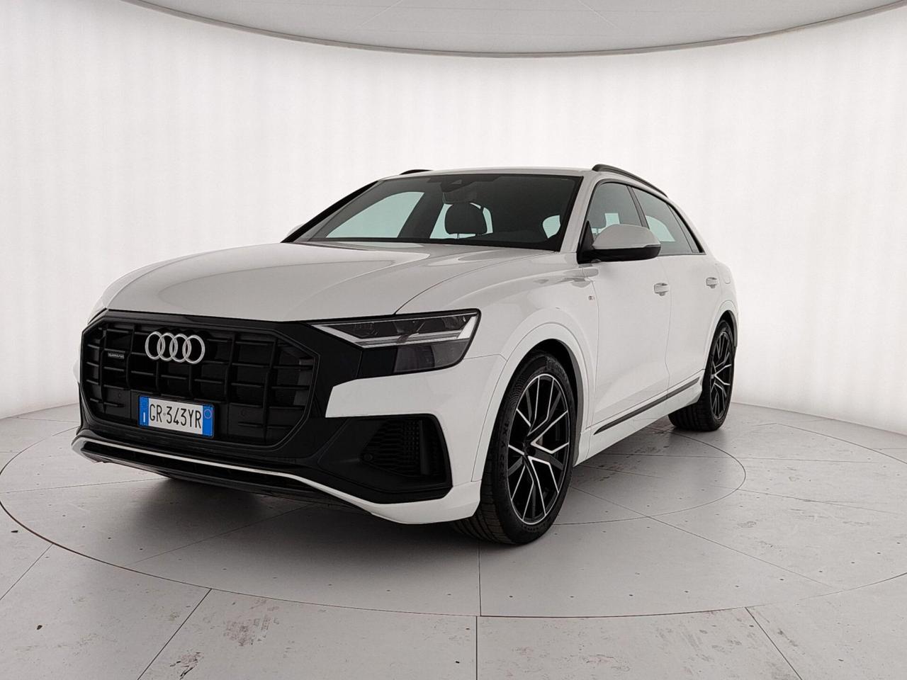 Audi Q8 55 TFSI e quattro tiptronic Sport