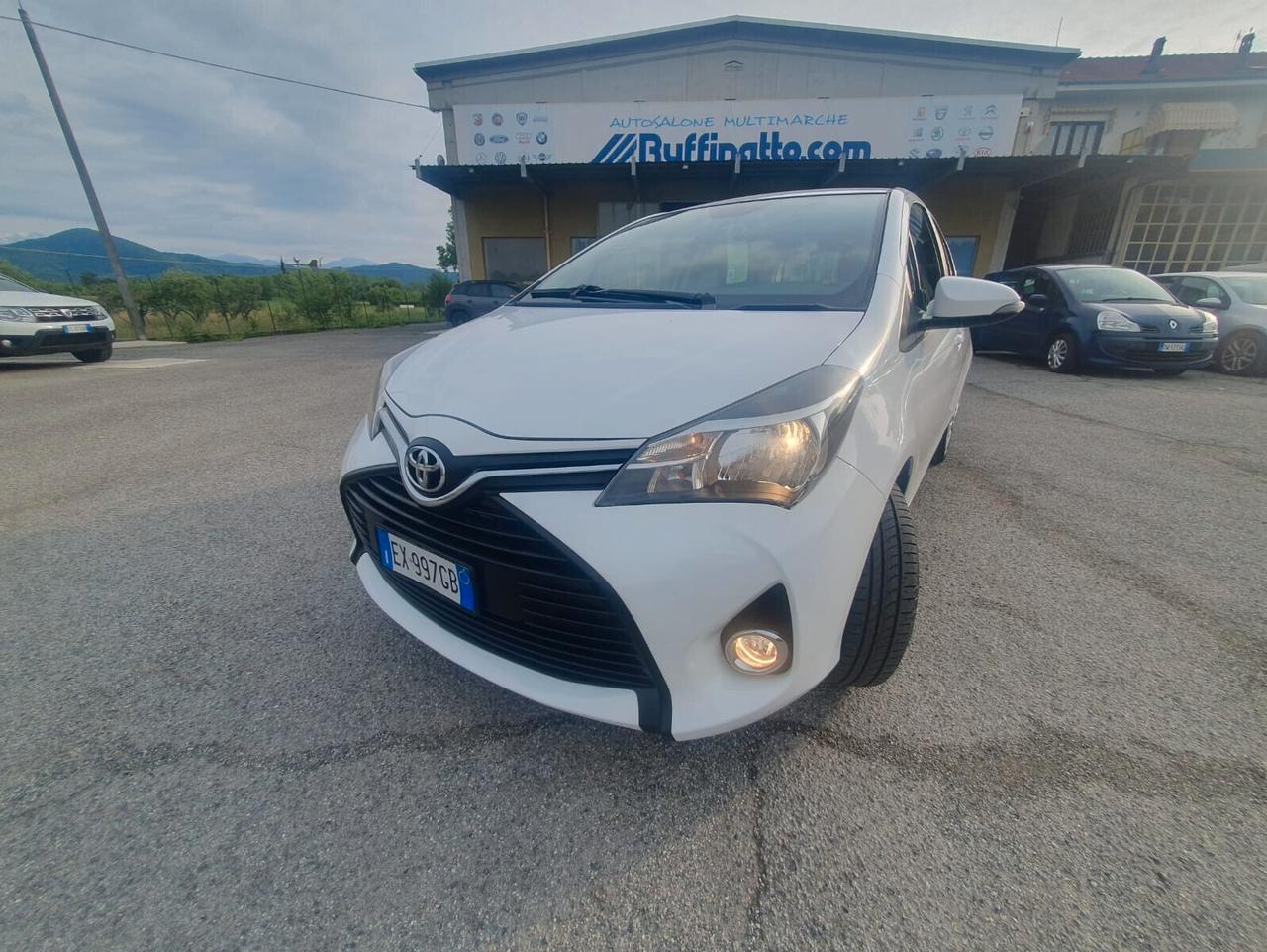 Toyota Yaris 1.0 5 porte Active