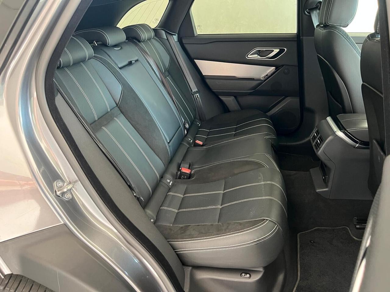 Land Rover Range Velar 2.0D 240 CV R-Dynamic HSE