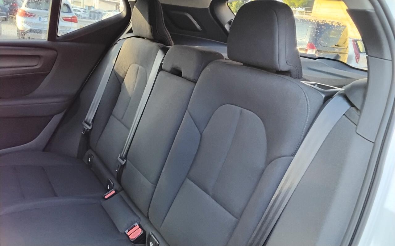 Volvo XC40 T3 Momentum