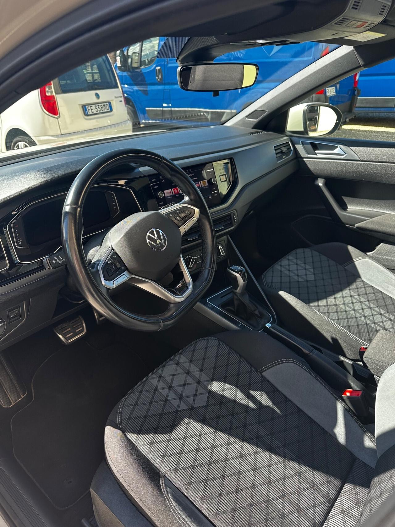 Volkswagen Taigo 1.0 TSI 110 CV DSG R-Line