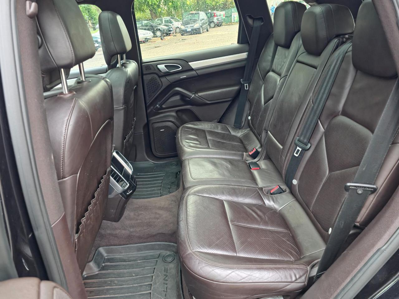 Porsche Cayenne 3.0 Diesel CV-240 E5 Automatico 2011