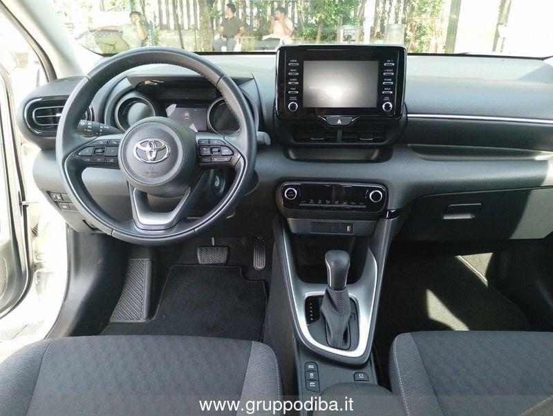 Toyota Yaris IV 2020 1.5h Trend