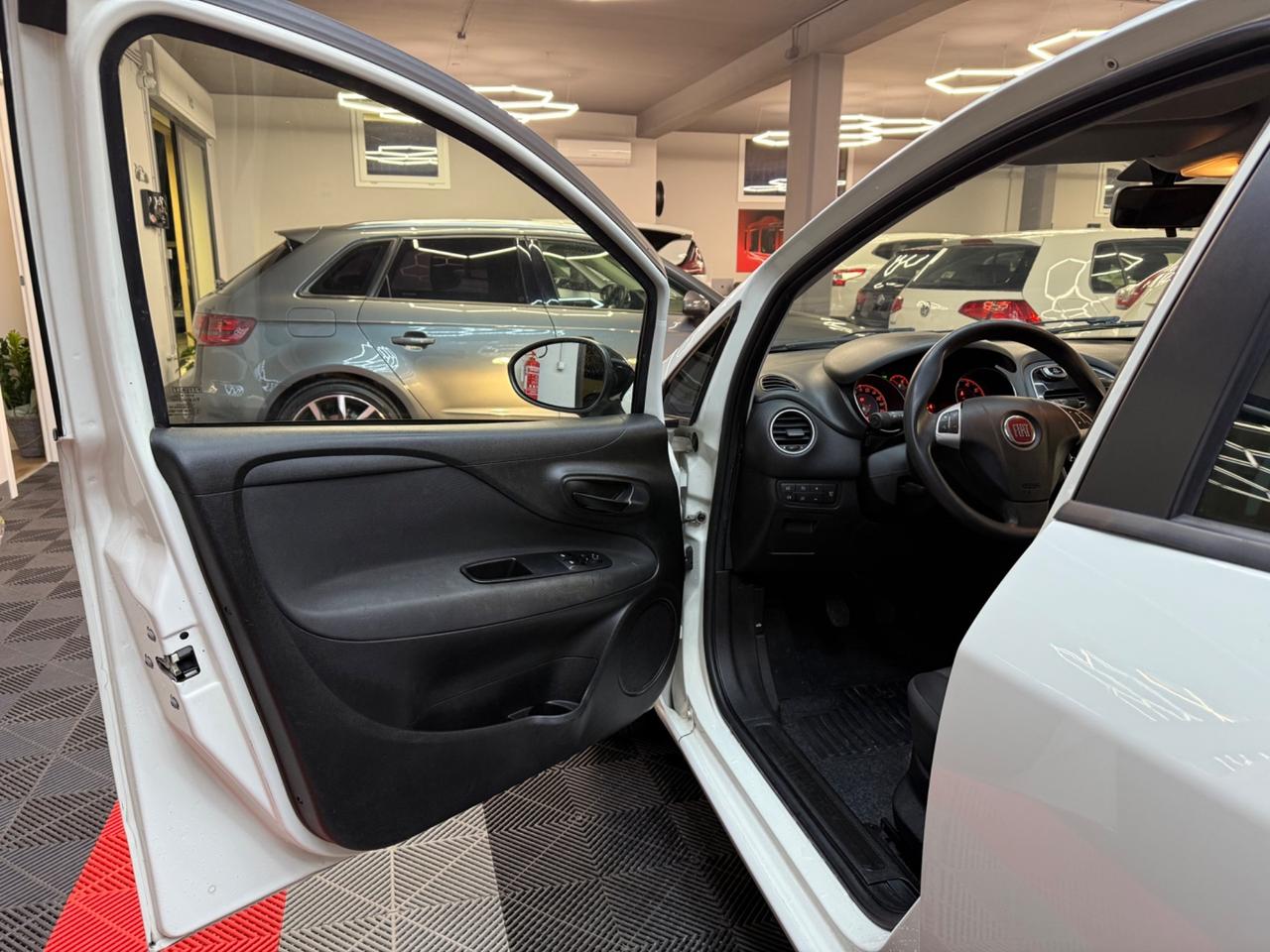 Fiat Punto 1.2 - FABIANOAUTO