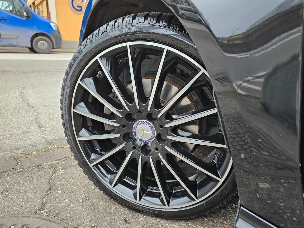 Mercedes-benz CLA 200d 136cv Shooting Brake Sport*Navi*Bi-Xeno*18*Pdc*