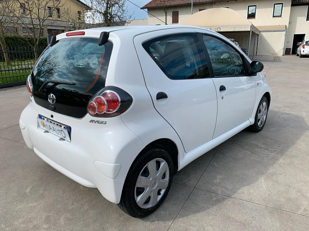 Toyota Aygo 1.0 NEO-PAT unico-propr 66.500km