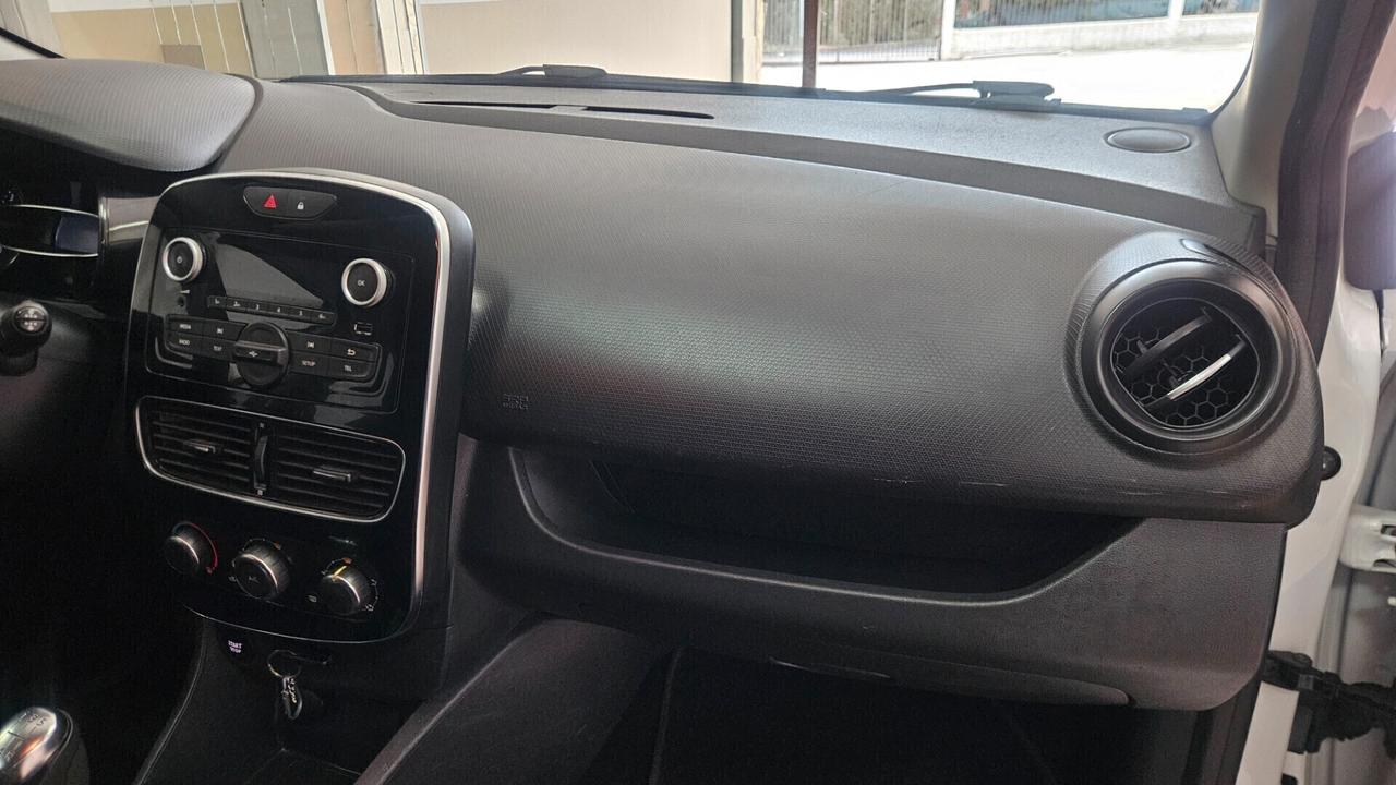 Renault Clio dCi 8V 75 CV Start&Stop 5 porte Energy Intens