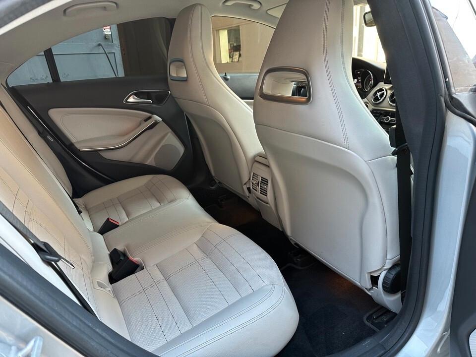 Mercedes CLA 250 4Matic Automatic Premium