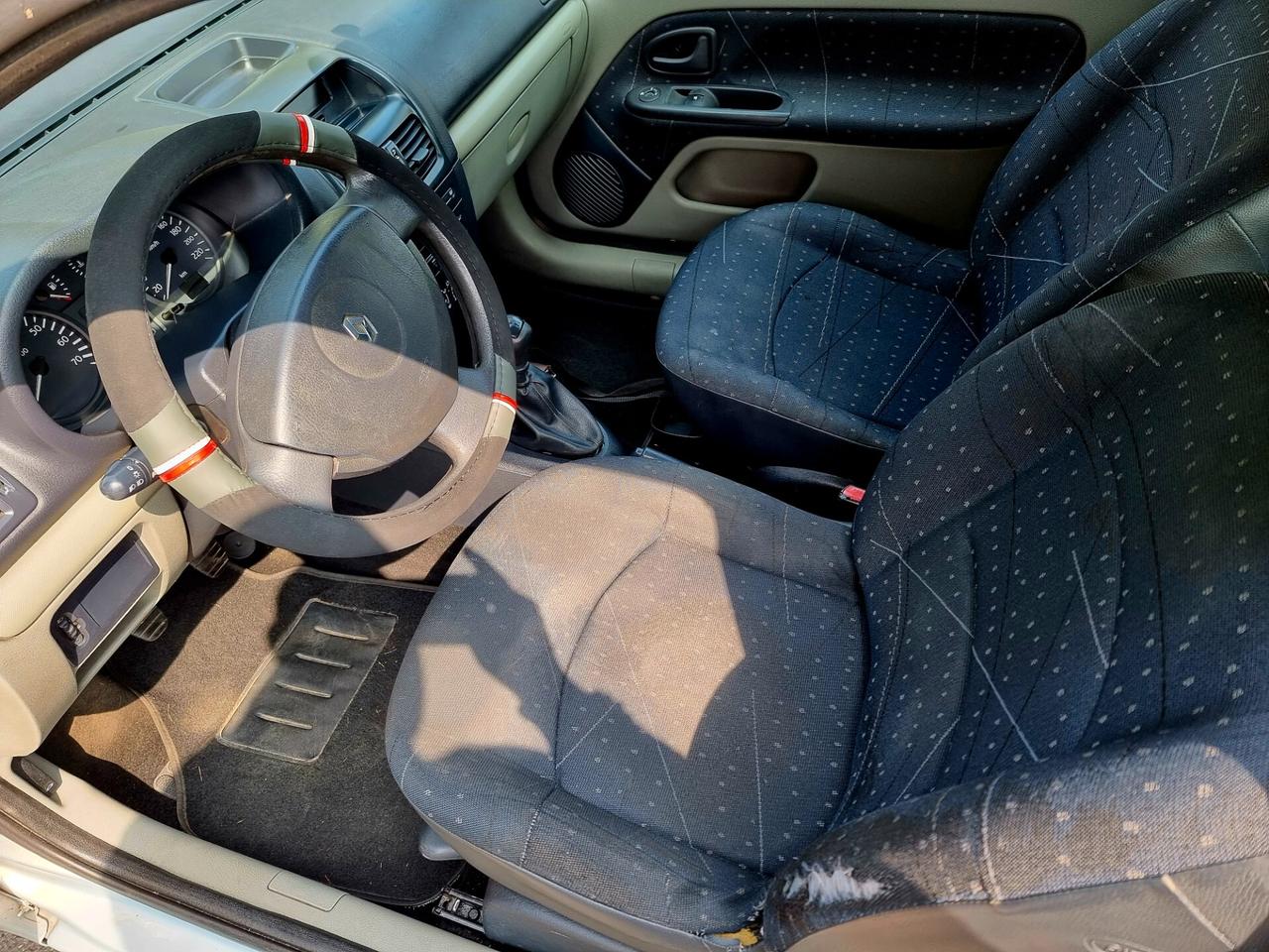 Renault Clio 1.6 16V cat 3 p ADATTA AI NEOPATENTATI