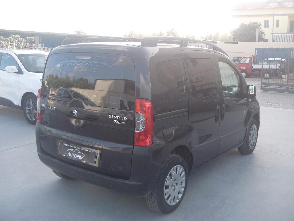 Peugeot Bipper Tepee 1.3 HDi 75 Outdoor 2013