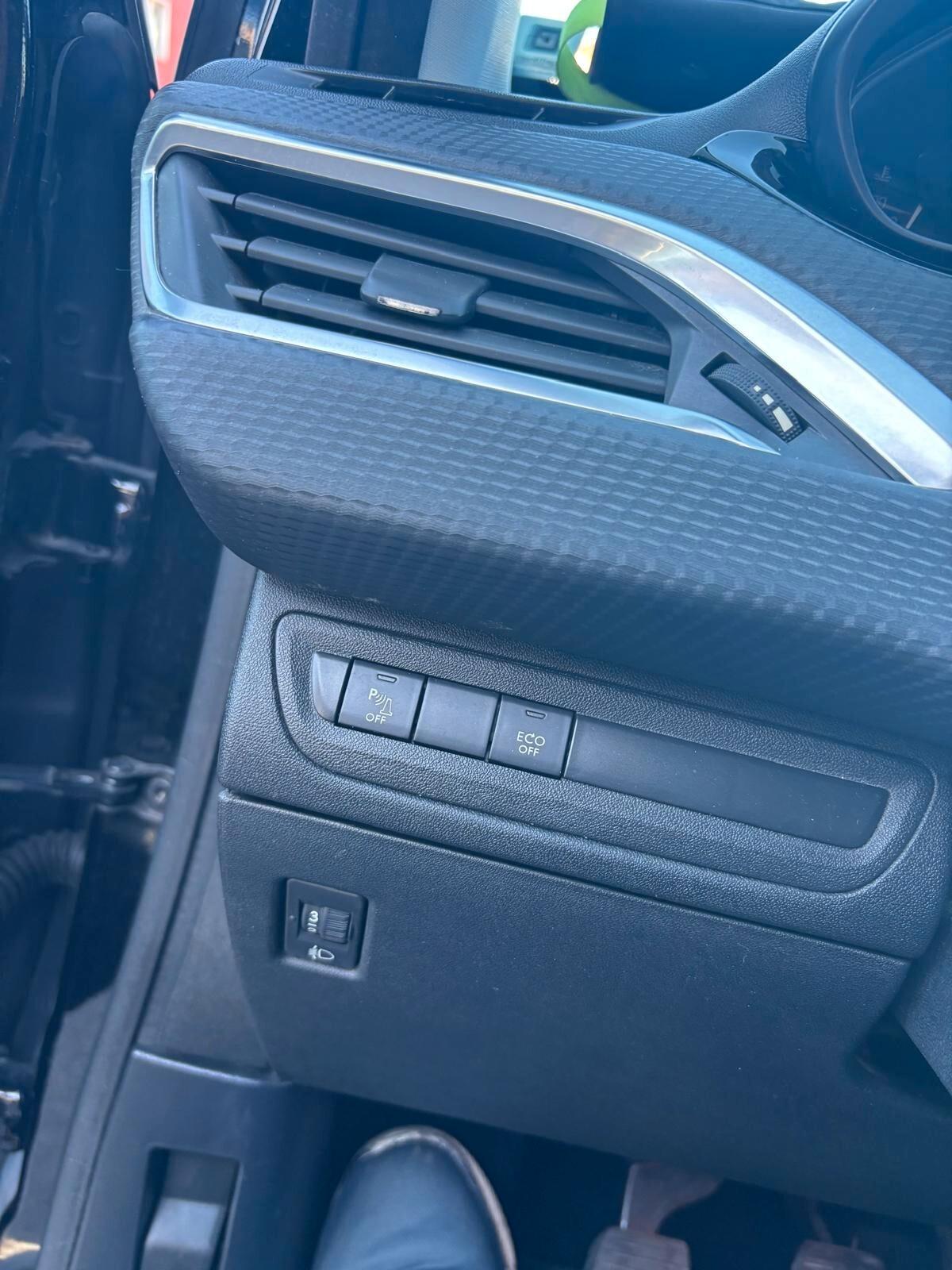 Peugeot 2008 BlueHDi 120 S&S Allure