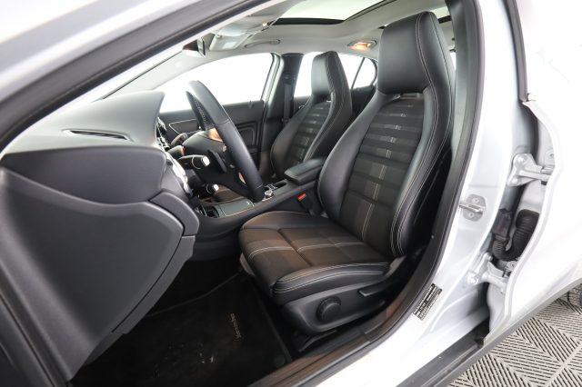 MERCEDES-BENZ CLA sse GLA GLA 200 Sport