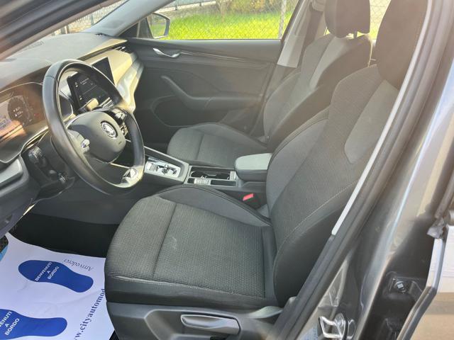 SKODA Octavia 2.0 TDI EVO SCR DSG Wagon Executive