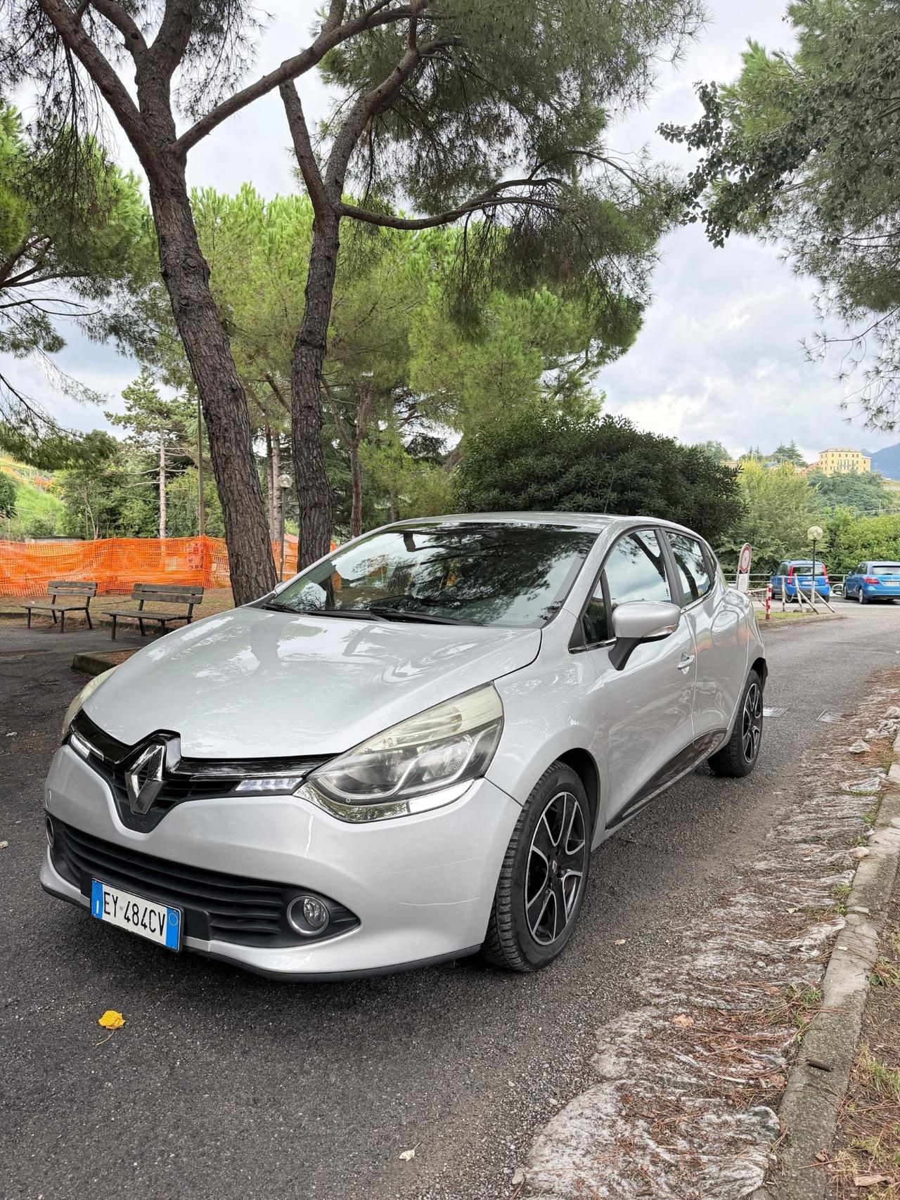 Renault Clio 1.5 dCi 8V 75CV 5 porte Costume National
