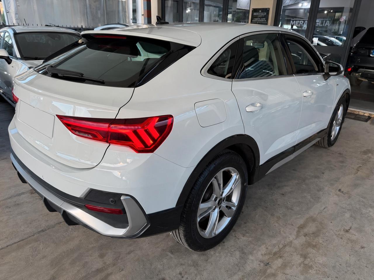 Audi Q3 SPB 2022 35 TDI S Tronic S Line edition